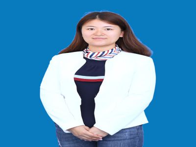 鐘淑嬋:中學(xué)英語(yǔ)教師，四川外國(guó)語(yǔ)大學(xué)研究生，文學(xué)碩士，英語(yǔ)語(yǔ)言文學(xué)專業(yè)，專業(yè)八級(jí)，原六盤(pán)水外國(guó)語(yǔ)學(xué)校高中英語(yǔ)教師