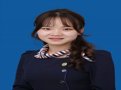 朱玉：信息技術(shù)，畢業(yè)于福建師范大學(xué)計(jì)算機(jī)科學(xué)與技術(shù)專(zhuān)業(yè)。曾擔(dān)任西山文武學(xué)校高中信息技術(shù)老師和福建師范大學(xué)第二附屬小學(xué)機(jī)器人老師，參與福建省“REL機(jī)器人工程挑戰(zhàn)賽”場(chǎng)地設(shè)計(jì)。